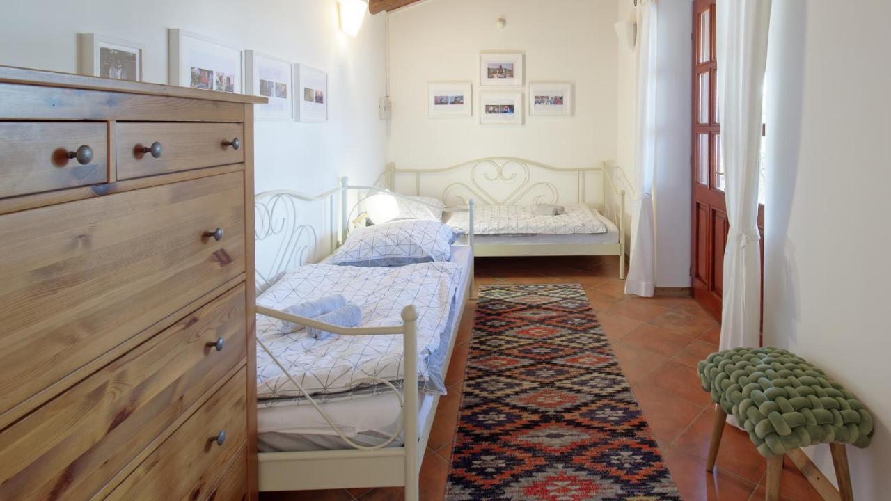 Villa Kluni By Rent Istria Momjan Exterior photo